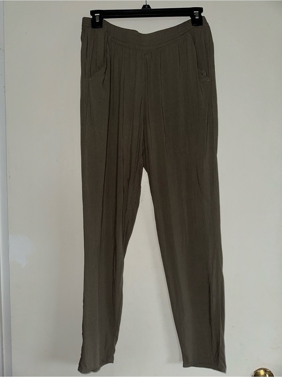 H&M Pants - H&M Olive Green Elastic Waist Drapey Pants